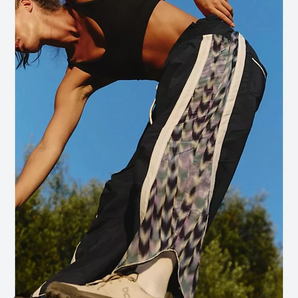 FREE PEOPLE MOVEMENT Champ is Here Amethyst Chevron Printed Athletic Pants - Picture 3 of 5